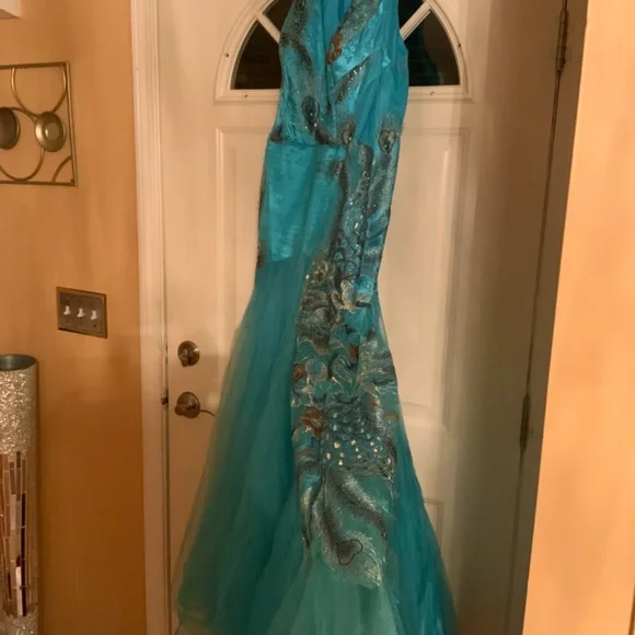 Turquoise and brown peacock prom dress . - Picture 3 of 15